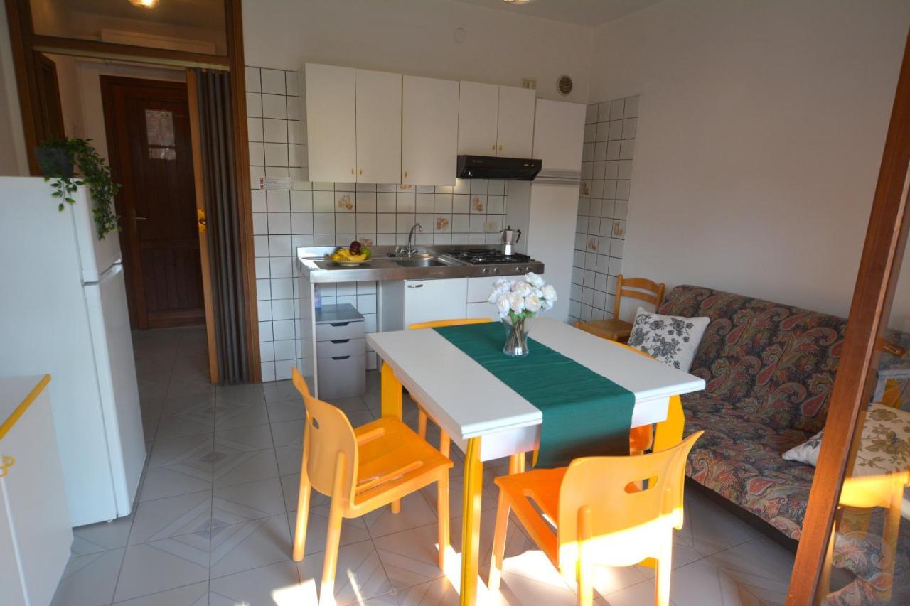 Flat In Lignano Pineta Apartment Lignano Sabbiadoro Exterior foto