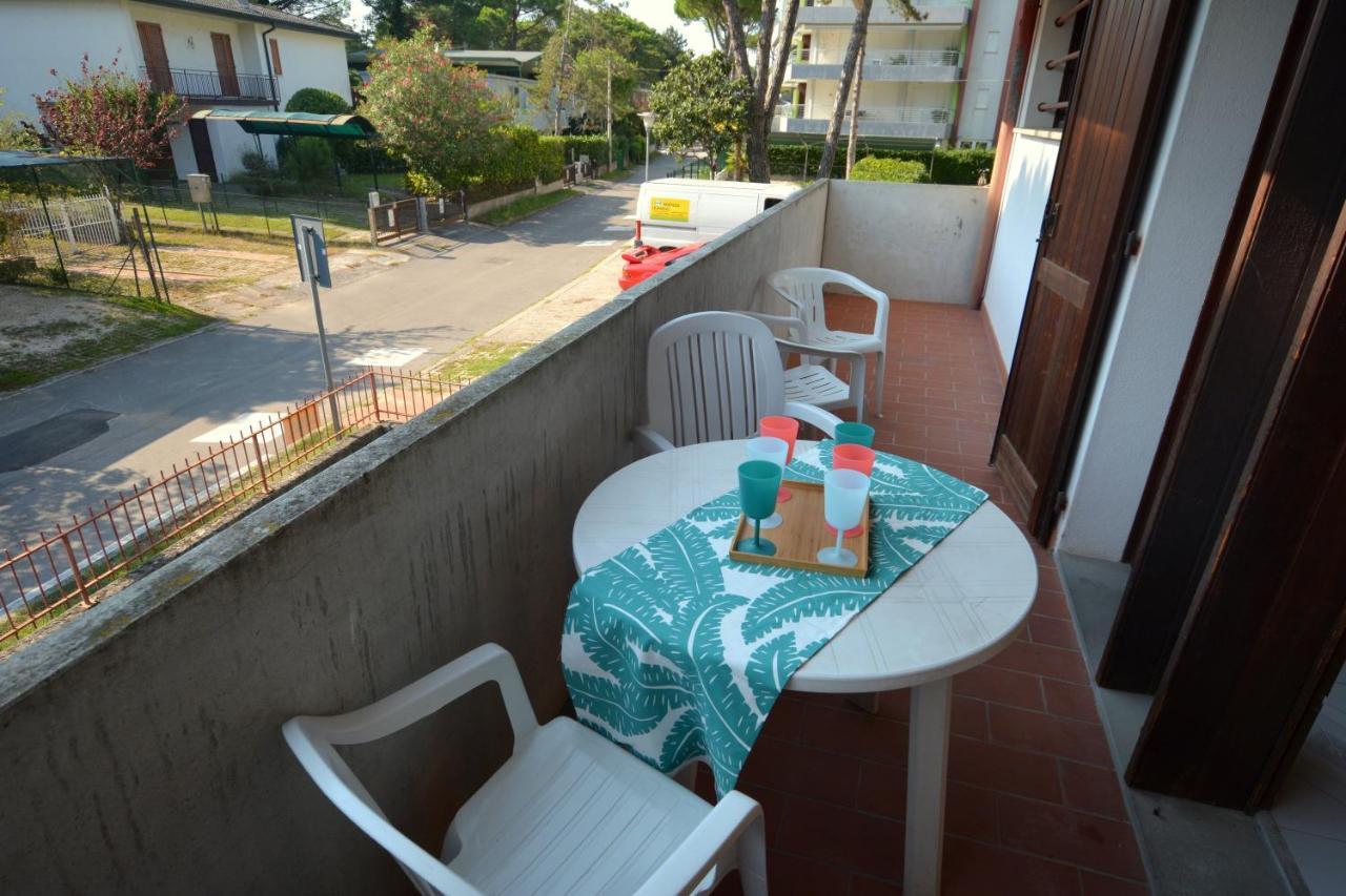 Flat In Lignano Pineta Apartment Lignano Sabbiadoro Exterior foto