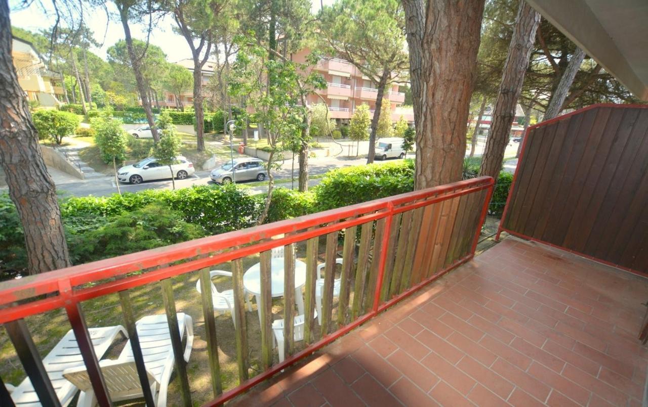 Flat In Lignano Pineta Apartment Lignano Sabbiadoro Exterior foto