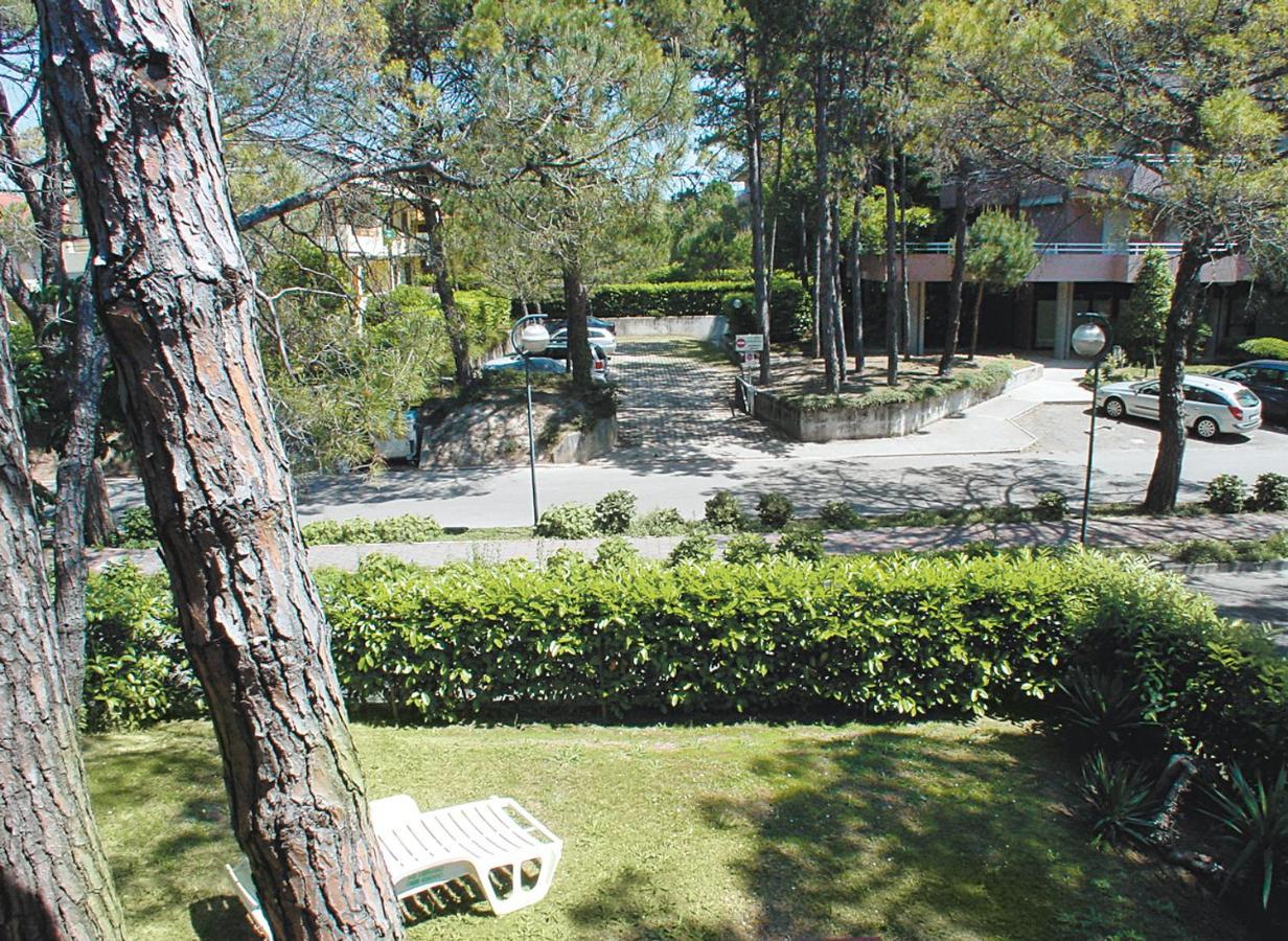 Flat In Lignano Pineta Apartment Lignano Sabbiadoro Exterior foto